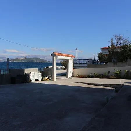 Apartment 14541e