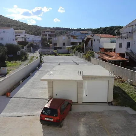 Apartment 14541e